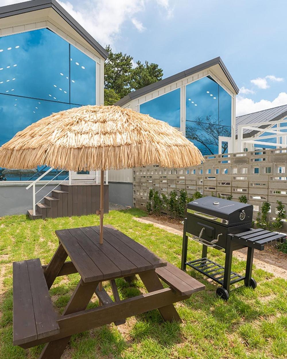 Taean Anmyeondo Momo'S Sea Pool Villa New Construction Экстерьер фото